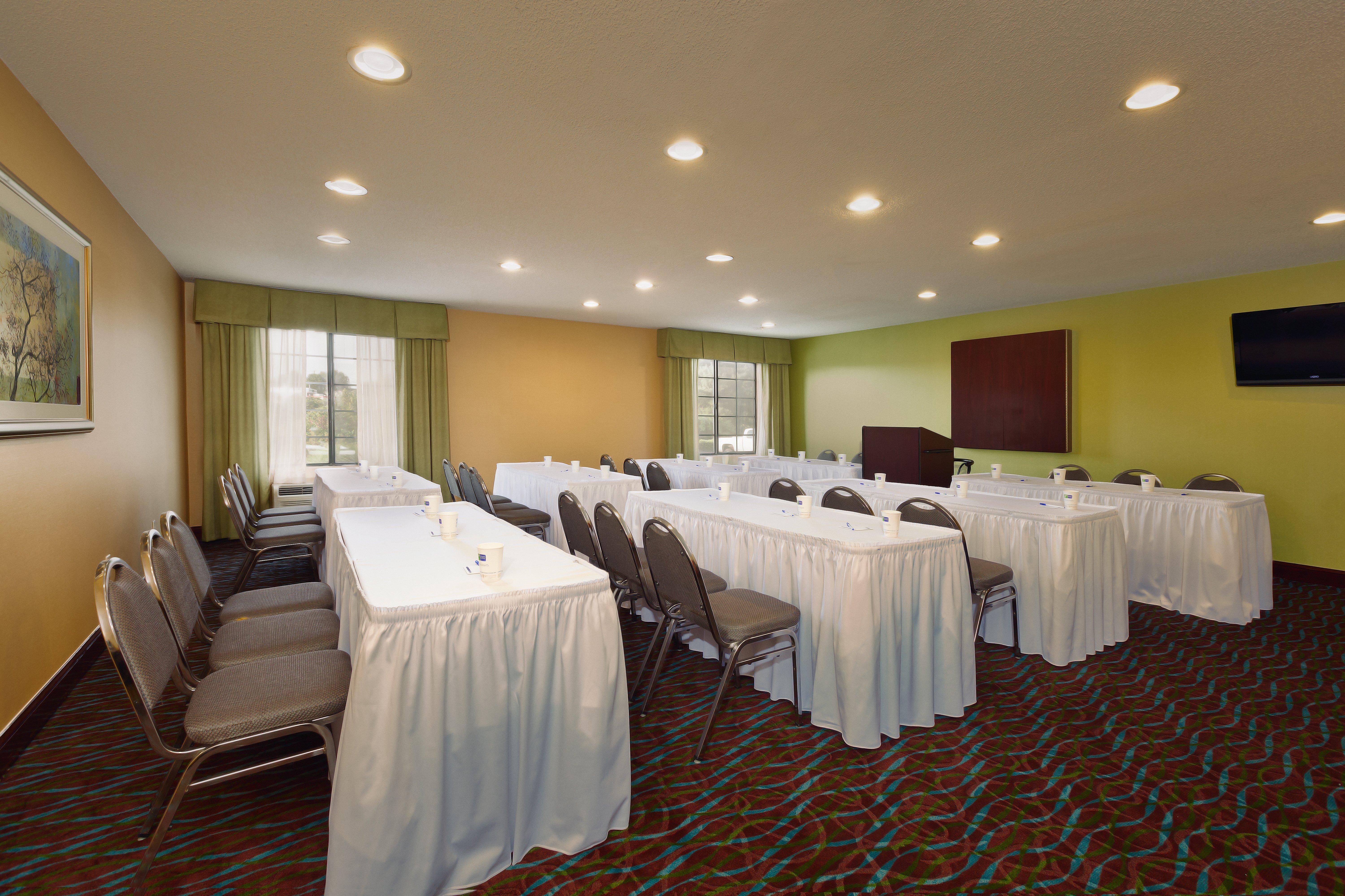 Holiday Inn Express Winston-Salem By Ihg Exterior photo